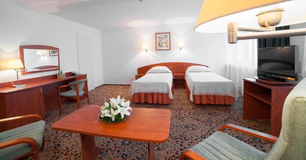 Hotel Brda Bydgoszcz Exterior photo